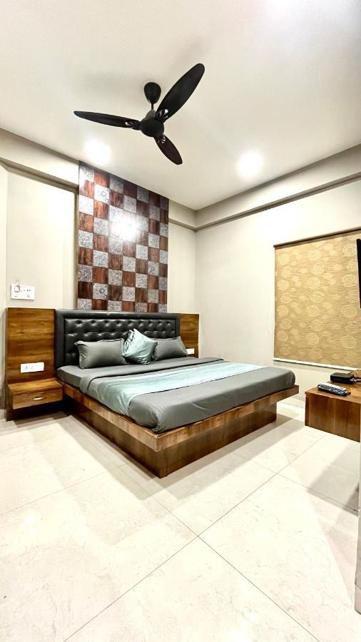Stayzy Evanka Indore Luaran gambar